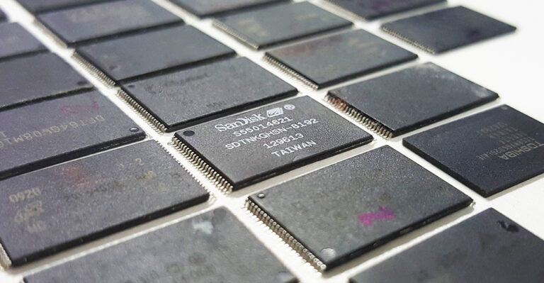 Flash Chips